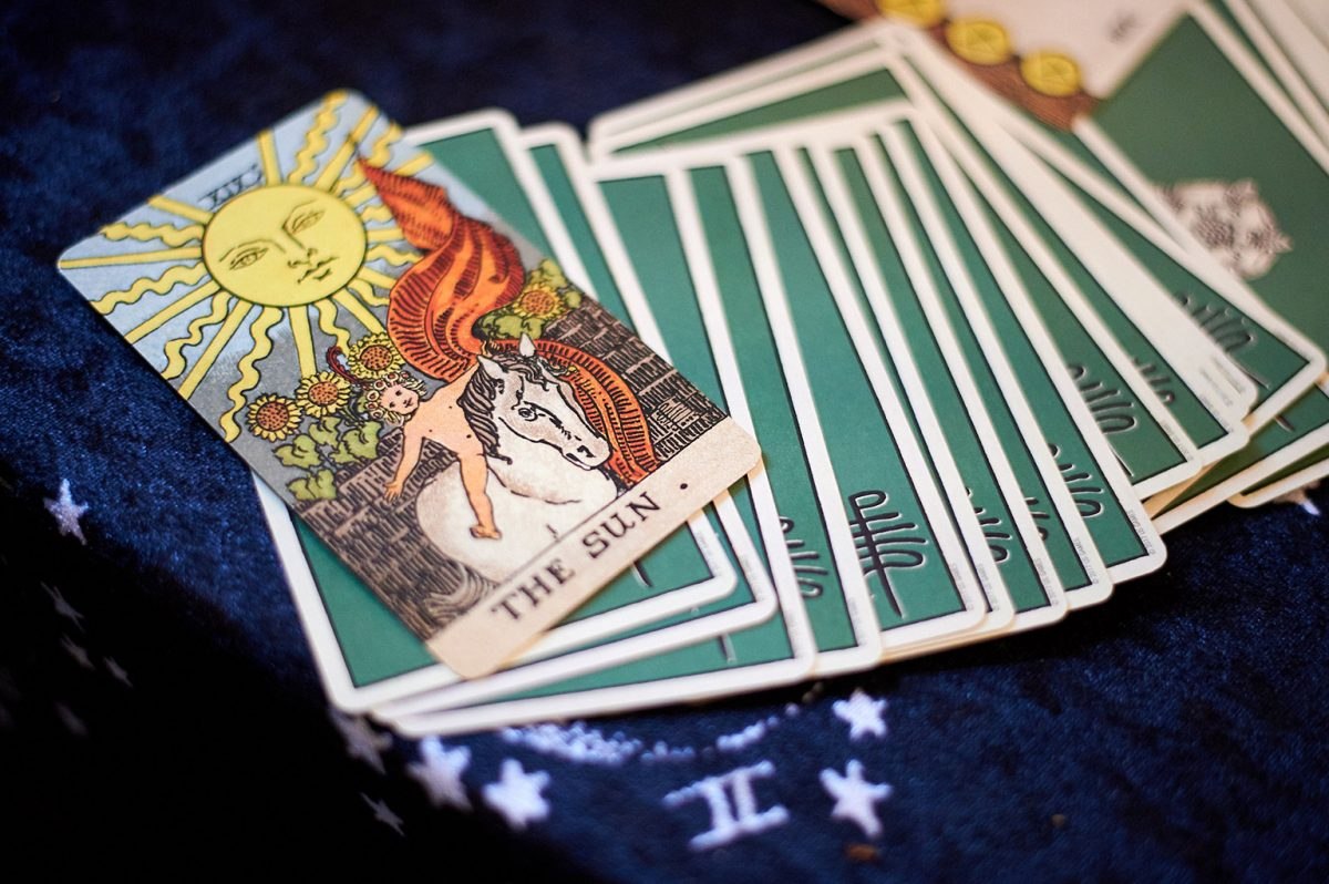 Capa: Curso Tarot Magia Natural Pri Ferraz: Baixar Completo [2024]
