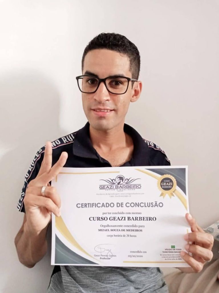 Capa: Curso Geazi Barbeiro: Baixe Agora e Domine a Barbearia!