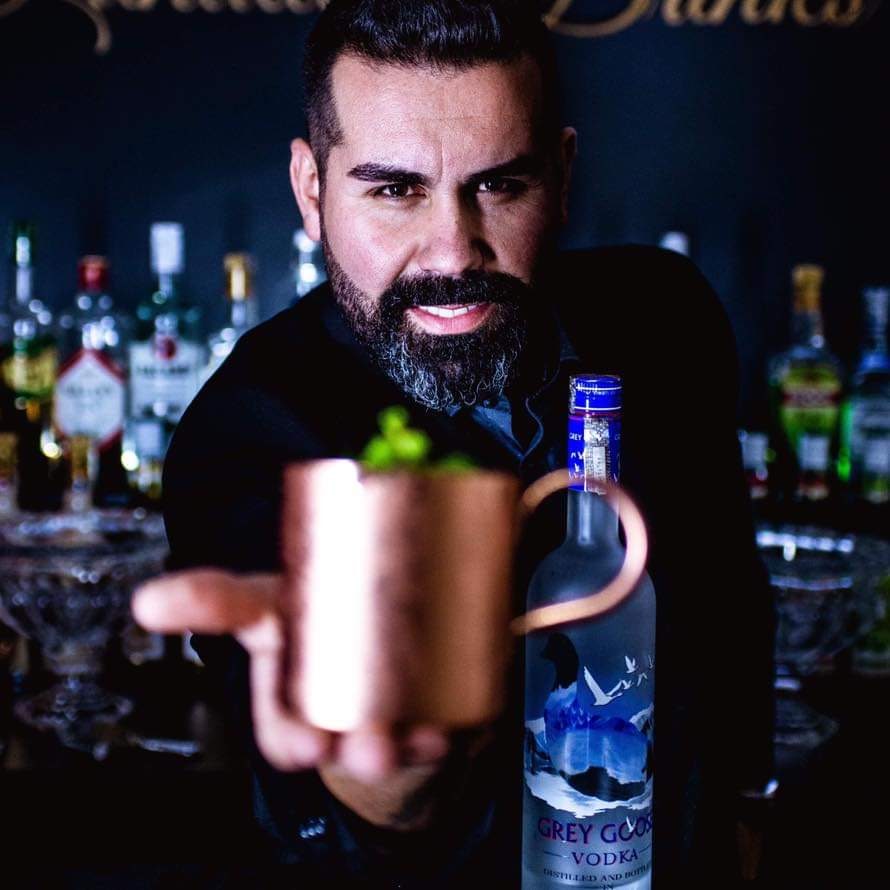 Capa: Baixar Curso Bebidas: Domine Drinks Incríveis em Casa