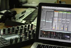 Capa: Tuton Ableton Live: Baixe o Curso Essencial de Produção Musical
