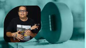 Capa: Baixar Ukulele do Zero - Vinicius Carilo | Curso Completo!