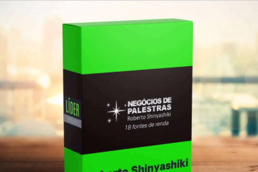 Roberto Shinyashiki ministrando o curso Negócios de Palestras