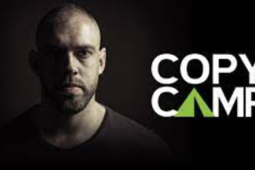 Capa do curso Copy Camp Remix em alta resolução com destaque para o título e elementos de marketing digital.