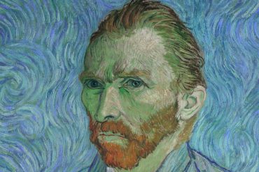 Capa do curso Casa do Saber - Artes com pincéis, tintas e um bloco de desenho realista.