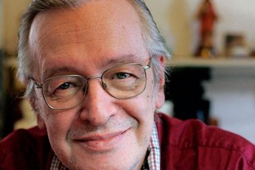 Capa do curso e livros de Olavo de Carvalho em formato digital